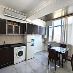 In Baku 60.0 m² apartment is for rent - Image 5