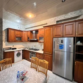 In Baku 125.0 m² apartment is for sale - Image 4