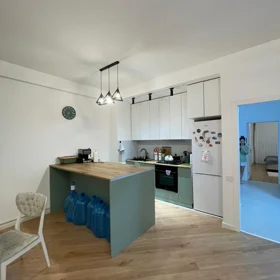 In Baku 932.0 m² apartment is for sale - Image 5