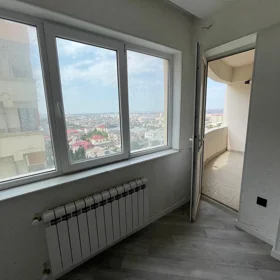 In Baku 75.0 m² apartment is for sale - Image 2