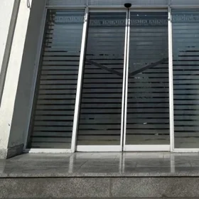 In Baku 1500.0 m² commercial is for rent - Image 2