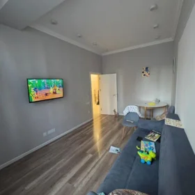 In Baku 80.0 m² apartment is for sale - Image 2
