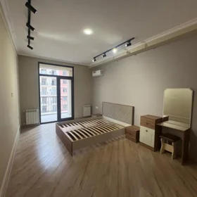 In Baku 70.0 m² apartment is for rent - Image 4
