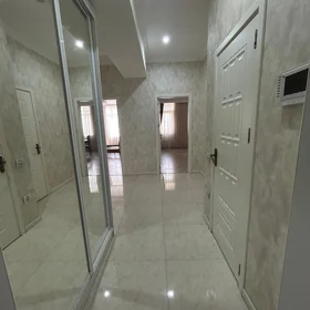 In Baku 80.0 m² apartment is for rent - Image 3