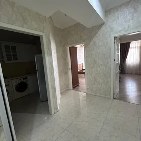 In Baku 80.0 m² apartment is for rent - Image 5