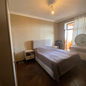 In Baku 125.0 m² apartment is for sale - Image 4