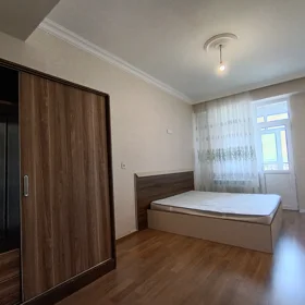 In Baku 70.0 m² apartment is for rent - Image 4