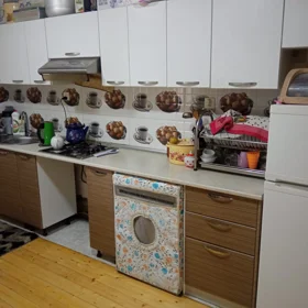 In Baku 120.0 m² house with 3.0 rooms is for sale - Image 3