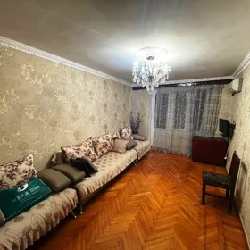 In Baku 60.0 m² apartment is for sale - Image 2