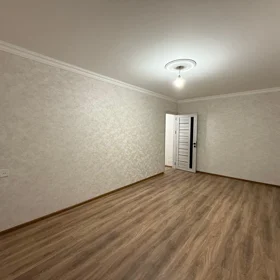 In Baku 60.0 m² apartment is for sale - Image 3
