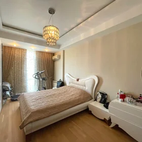 In Baku 147.0 m² apartment is for sale - Image 5