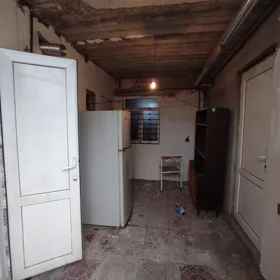 In Baku 62.0 m² house with 3.0 rooms is for rent - Image 4
