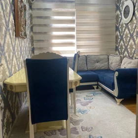 In Baku 70.0 m² apartment is for rent - Image 2