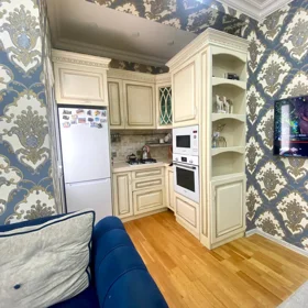 In Baku 70.0 m² apartment is for rent - Image 3