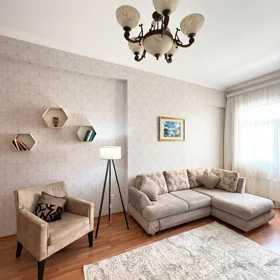 In Baku 97.0 m² apartment is for rent - Image 2
