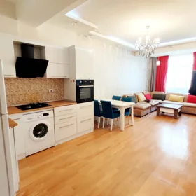 In Baku 75.0 m² apartment is for rent - Image 3
