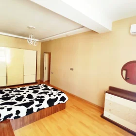 In Baku 75.0 m² apartment is for rent - Image 5
