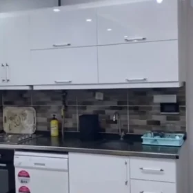 In Baku 8.0 m² apartment is for rent - Image 3