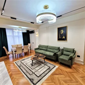 In Baku 80.0 m² apartment is for rent - Image 2