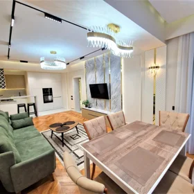 In Baku 80.0 m² apartment is for rent - Image 3