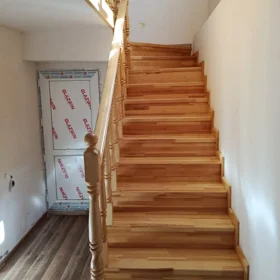In Baku 90.0 m² house with 4.0 rooms is for sale - Image 2