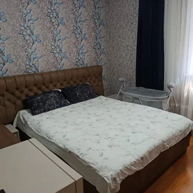 In Baku 90.0 m² house with 4.0 rooms is for sale - Image 3