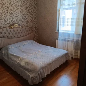In Baku 90.0 m² house with 4.0 rooms is for sale - Image 5
