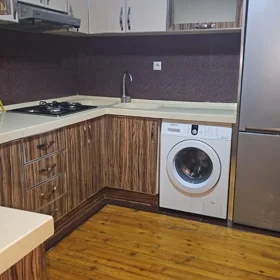 In Baku 65.0 m² apartment is for rent - Image 4