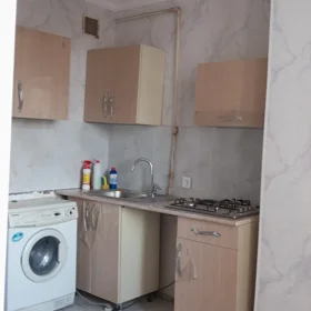 In Baku 40.0 m² apartment is for rent - Image 3