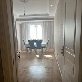 Sumgayit-da 80.0 m2 mənzil kirayə verilir