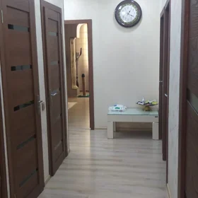 In Baku 87.0 m² apartment is for sale - Image 2