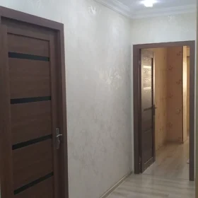 In Baku 87.0 m² apartment is for sale - Image 5