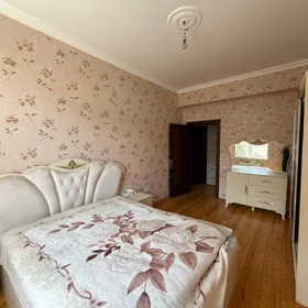 In Baku 110.0 m² apartment is for rent - Image 4