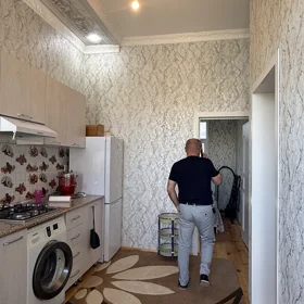 In Baku 60.0 m² house with 3.0 rooms is for sale - Image 3