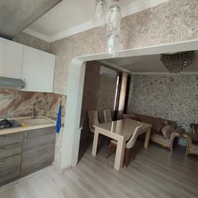 In Baku 50.0 m² apartment is for rent - Image 3