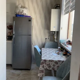 In Baku 74.0 m² apartment is for sale - Image 4