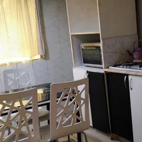 In Baku 70.0 m² house with 4.0 rooms is for rent - Изображение 5
