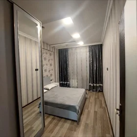 Baku-da 86.0 m2 mənzil kirayə verilir - Şəkil 2