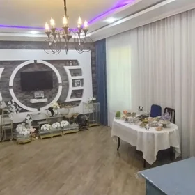 In Baku 176.0 m² house with 4.0 rooms is for sale - Image 5