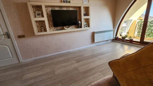 In Baku 75.0 m² apartment is for sale - Image 4