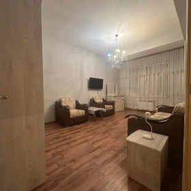 In Baku 70.0 m² apartment is for rent - Image 2