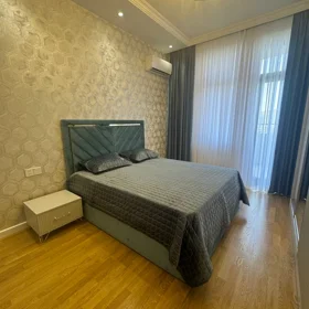 In Baku 130.0 m² apartment is for rent - Image 4