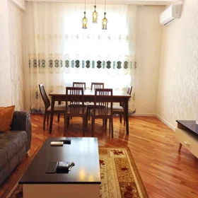 In Baku 70.0 m² apartment is for rent - Image 2