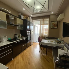 In Baku 60.0 m² apartment is for rent - Image 2