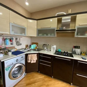 In Baku 60.0 m² apartment is for rent - Image 5