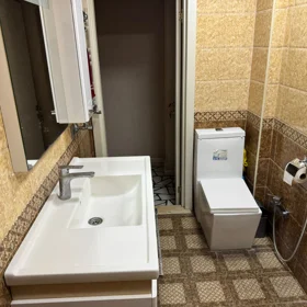 In Baku 105.0 m² apartment is for rent - Image 2