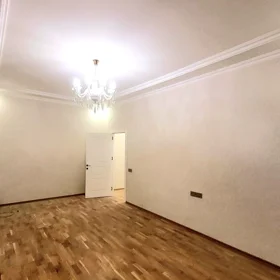 In Baku 70.0 m² apartment is for rent - Image 3
