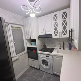 In Baku 85.0 m² apartment is for rent - Image 3