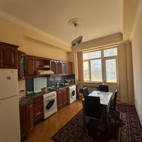 In Baku 148.0 m² apartment is for sale - Image 5