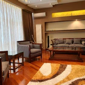 In Baku 110.0 m² apartment is for rent - Image 4